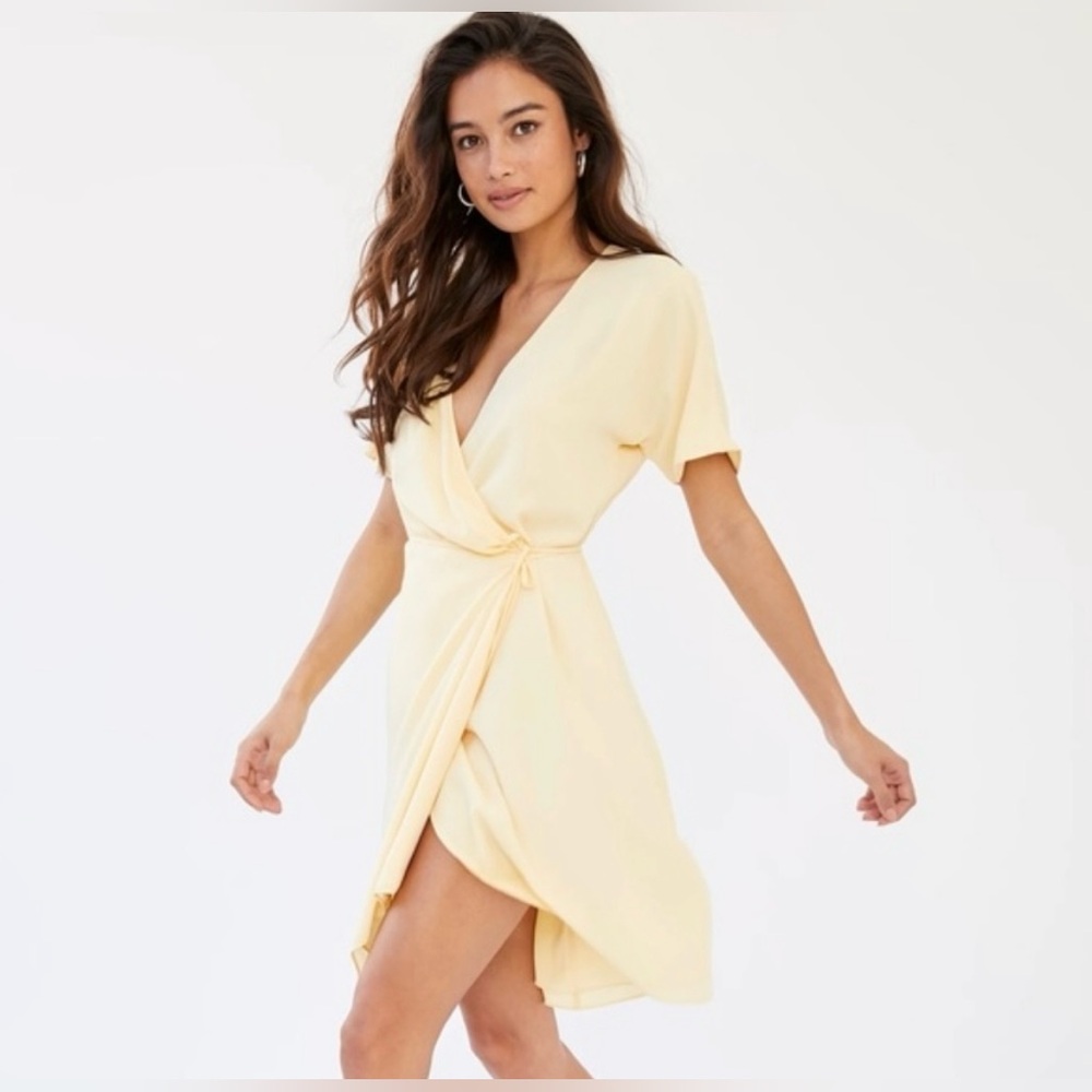 Babaton Mini Wrap Dress in Soft Yellow Pre 💛 EUC